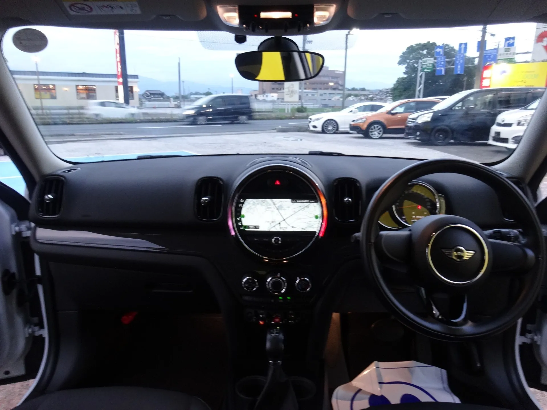 BMW ミニクロスオーバー