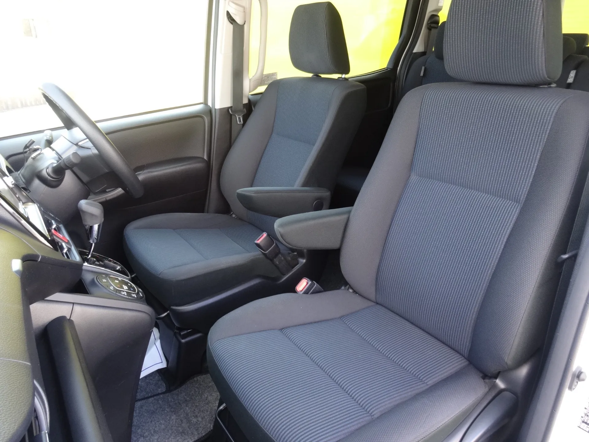 トヨタ ヴォクシー